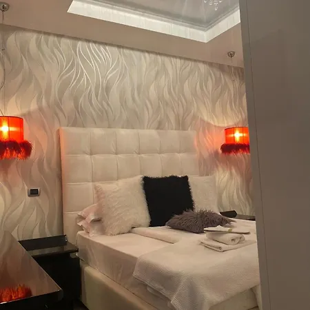 Central Luxury Apartament Nr 5 ***** Bucharest Exterior photo