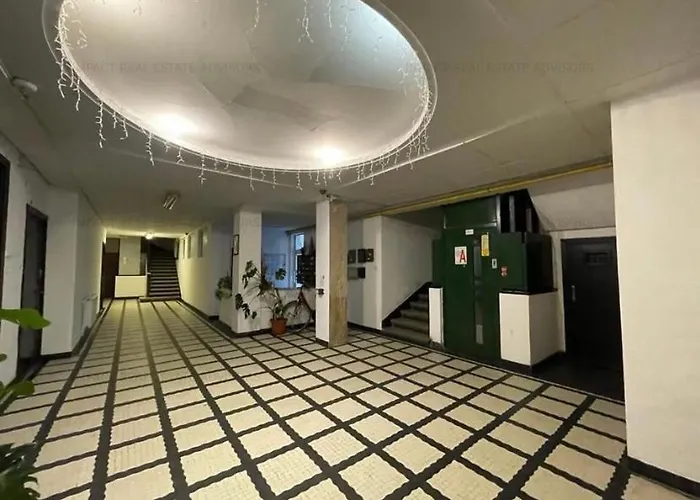 Central Luxury Apartament Nr 5 *****